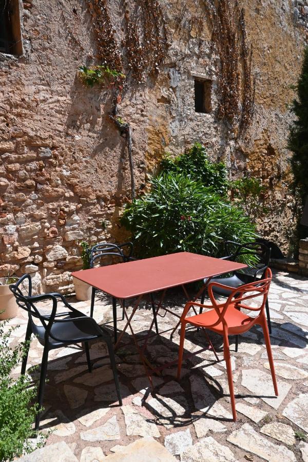 Maison Porte Heureuse Roussillon en Isere Exterior foto